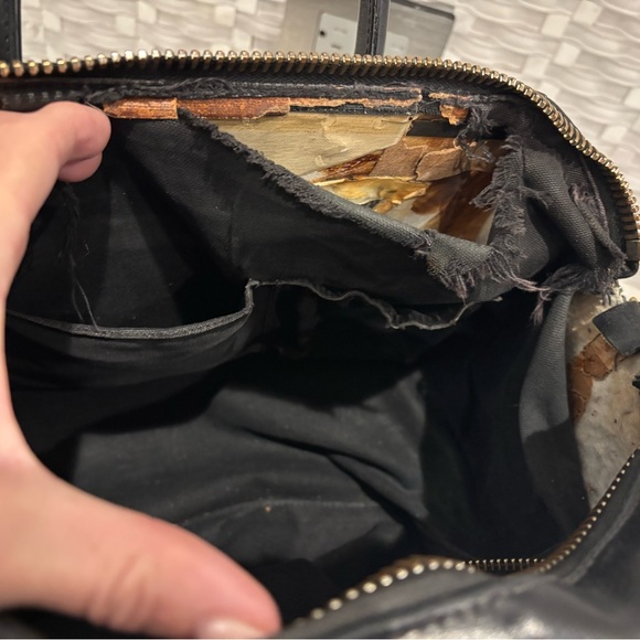 AUTH GIVENCHY ANTIGONA MEDIUM BAG IN BOX LEATHER BLACK - FOR REPAIR / PARTS - Picture 8 of 11